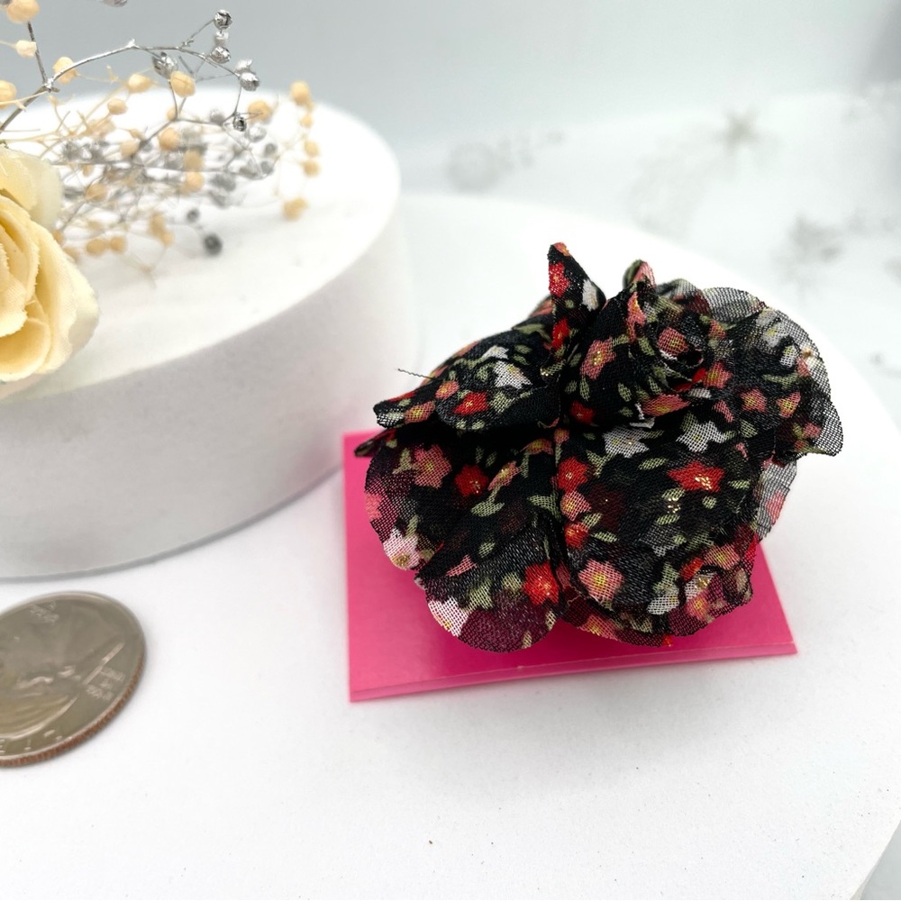 Betsey Johnson Vintage Ring - Picture 3 of 3